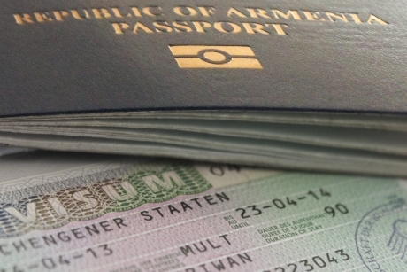 OSCE-supported workshop in Armenia focuses on use of biometric passports to curb the movement of terrorists