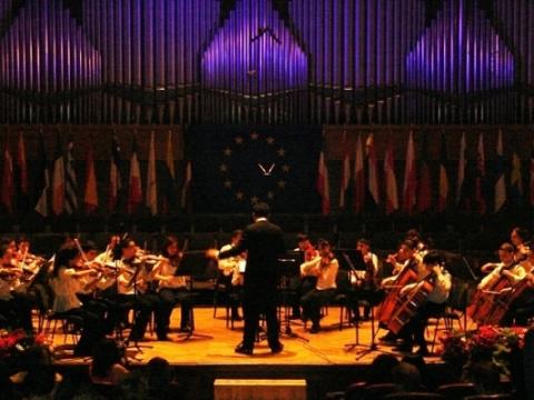 UNICEF Children’s Chamber Orchestra made new performance on Europe Day