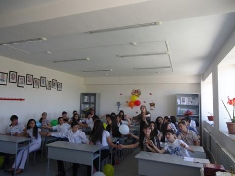 Շիրակի մարզի հիմնական դպրոցների 9-րդ դասարանի աշակերտները հրաժեշտ տվեցին իրենց հարազատ կրթօջախներին