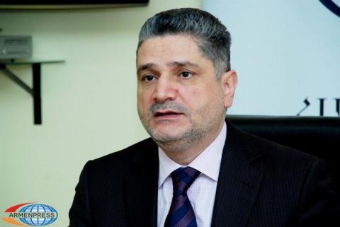 Премьер-министр Армении надеется, что приостановка эксплуатации самолета СуперДжет на армянском направлении – временное явление