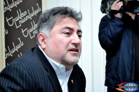 International forces will not let Azerbaijan begin war: Ara Papyan 