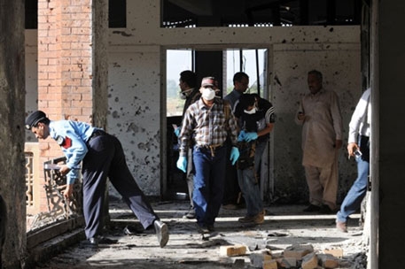 The women's university in Pakistan has been shut down because of bomb attacks 