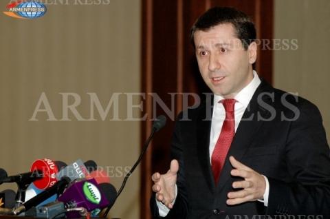 Karen Andreasyan appealed to International Ombudsman Organizations not to invite Aurelia Grigoriu to conferences