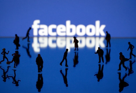 Facebook makes people less happy: study