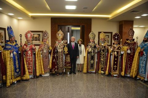 Armenia's President attends consecration of Armenian church in Moscow