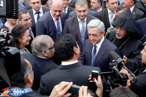 Armenia's President attends opening of musical school in Gyumri	