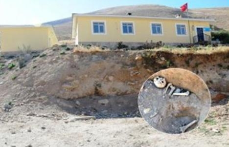 Armenian cemetery found in Van