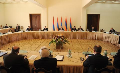 Armenia’s President attends Nuclear Energy Safety Council’s session