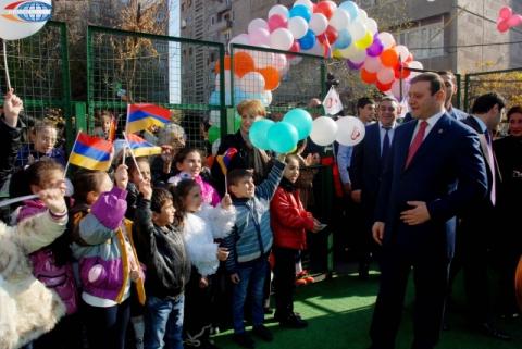 Քաղաքապետը Մալաթիա-Սեբաստիա վարչական շրջանում մասնակցեց 2 բակերի բացման արարողությանը