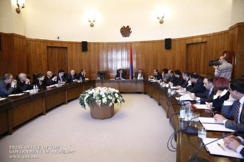 Armenia's PM instructs to keep to schedule in CU issue