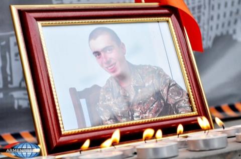 Armen Hovhannisyan buried with military honors