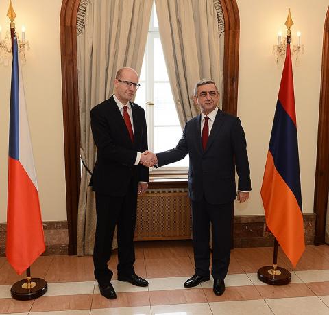 Serzh Sargsyan meets Prime Minister of Czech Republic in Prague