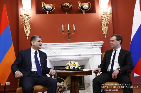 Armenia and Russia’s Prime Ministers discuss issues on economic ties development