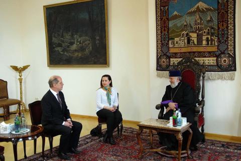 Գարեգին Բ կաթողիկոսն ընդունել է Հայաստանում Իտալիայի նորանշանակ դեսպանին