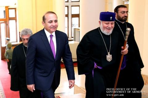 Prime Minister welcomed Catholicos of All Armenians