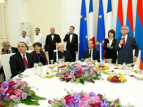 State supper held in honor of Francois Hollande