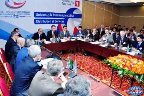 Արմեն Մուրադյանը ֆրանսիացի գործարարներին ներկայացրեց առողջապահության ոլորտի գերակայությունները և խնդիրները