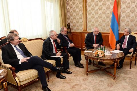 Serzh Sargsyan receives OSCE Minsk Group Co-Chairs