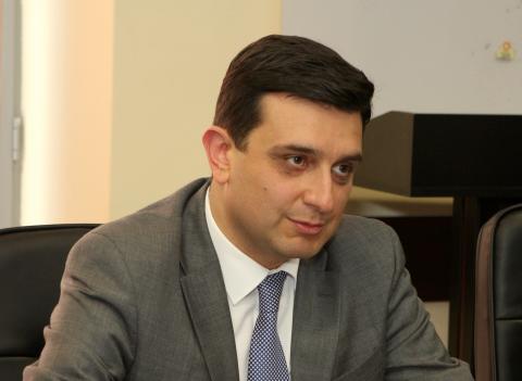 Մայրական մահացության դեպքերի նկատմամբ լինելու է շատ խիստ մոտեցում. Արմեն Մուրադյան