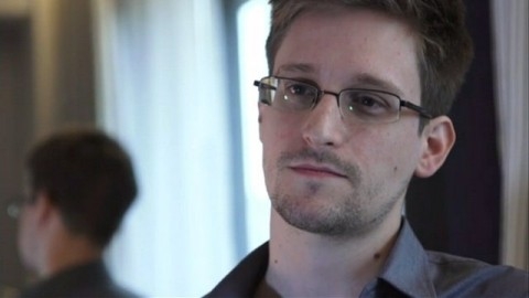 Edward Snowden NSA whistleblowing story to be filmed by Oliver Stone