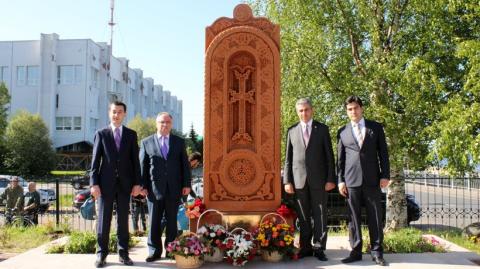 В Архангельске открыли архитектурный памятник «Хачкар» - АРМЕНПРЕСС Армянское новостное агентство