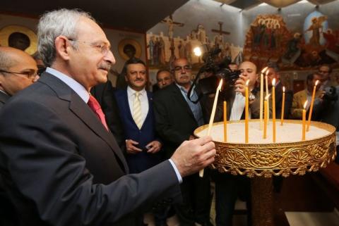In Germany Armenian spiritual primacy banned Turkish opposition leader, who had denied Armenian Genocide, to visit Armenian church