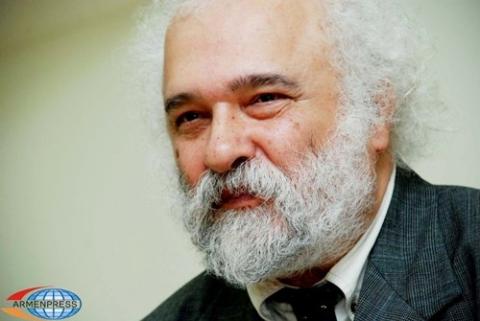 Турецкий правозащитник и издатель Рагип Зараколу придумал новый термин для происходящей в Турции фальсификации истории 