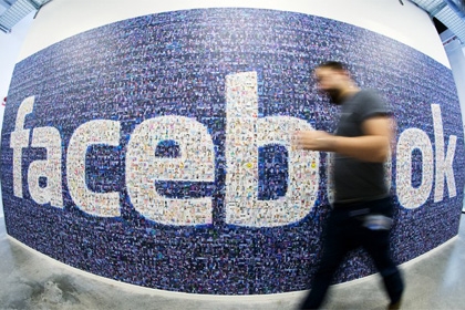 Аудитория Facebook выросла до 1,32 миллиарда пользователей