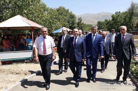 Կառավարությունը նախատեսում է սահմանամերձ համայնքներում հաստատել ազատ տնտեսական գոտի. Հովիկ Աբրահամյան