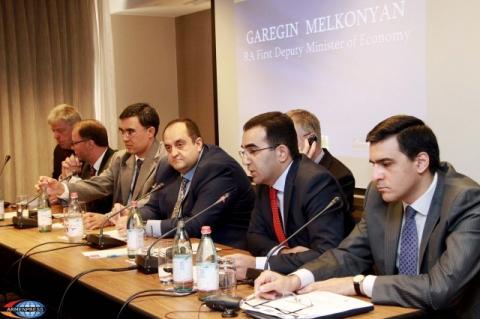 Armenia's Minister of Justice summing up "Twinning" project