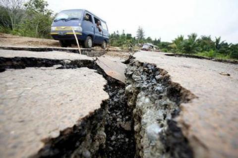 Magnitude 5.8 quake hits Iraq-Iran border region
