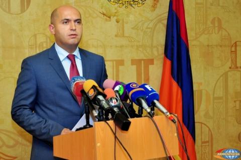 Կրթության և գիտության նախարարը կմասնակցի տնօրենների օգոստոսյան խորհրդակցություններին 