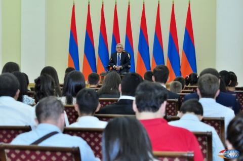 President’s message to pupils: what specialist you become, it is important to be among the best