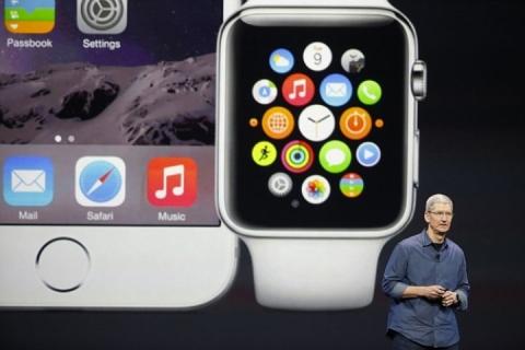 Apple показала большой iPhone, часы и платежную систему