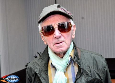 Aznavour promises to accompany Erdogan to Armenian Genocide Memorial