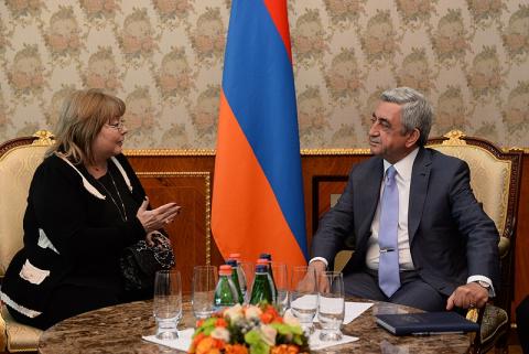 Armenian president hosts Cafesjian Family Foundation chair