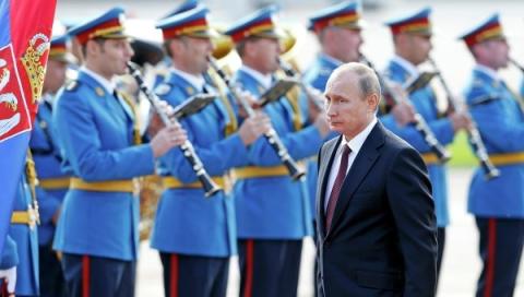 Путин награжден орденом Республики Сербия 1 степени