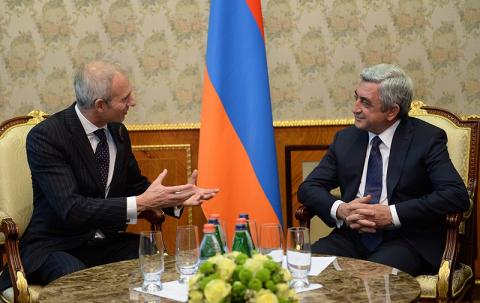 Serzh Sargsyan and David Lidington discuss Wales and Paris summits