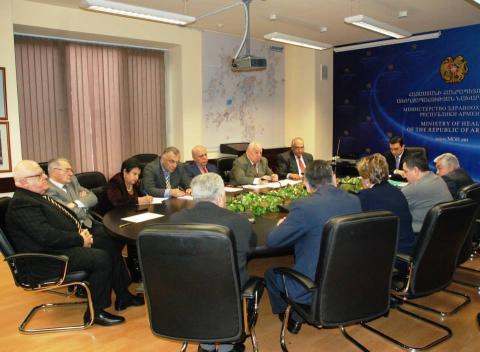 Արմեն Մուրադյանը ծանոթացել է մայրական մահացության դեպքերի վերլուծության արդյունքներին 