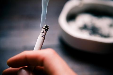 Число курильщиков в США достигло рекордно низкого показателя