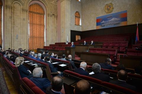 Հայաստանի համար առաջնահերթ է նոր ներդրումների ներգրավումը և արտադրական ներուժի մեծացումը. Սերժ Սարգսյան  