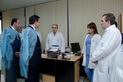 Արմեն Մուրադյանը զրուցել է «Մալաթիա» ԲԿ-ում բուժվող հիվանդների հետ 