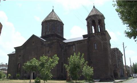 Bodies of Avetisyans moved to St. Nshan Church of Gyumri