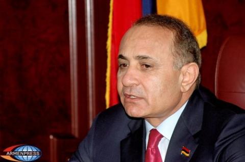 Hovik Abrahamyan expresses condolences to the Avetisyans’ relatives and close ones