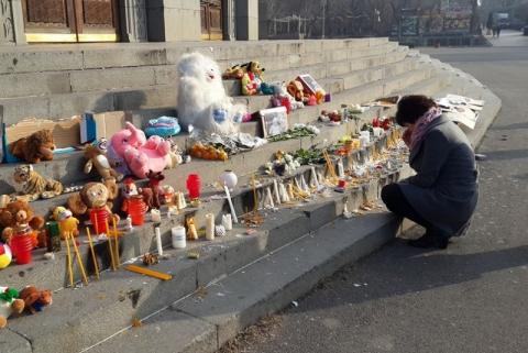 British Embassy to Armenia attends candle-lighting in memory of little Seryozha Avetisyan