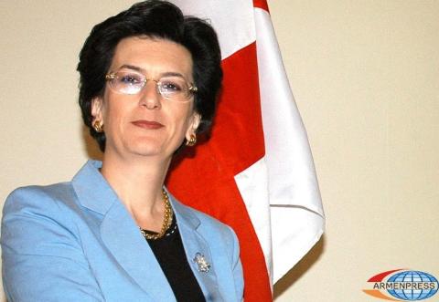 Бурджанадзе утверждает, что у партии Саакашвили есть много оружия