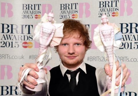 Эд Ширан получил музыкальную премию BRIT Awards как "лучший британский исполнитель"