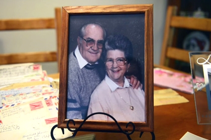 Couple, married 67 years, die holding hands