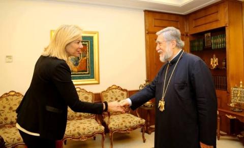 Catholicos Aram I discusses Middle East with UN representative
