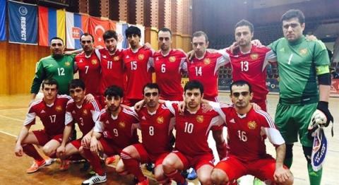 Armenian futsal national team lost in first match